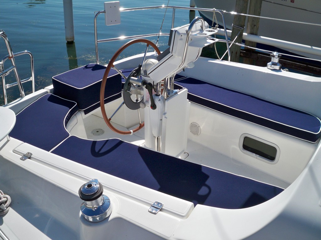 sailboat cockpit seats